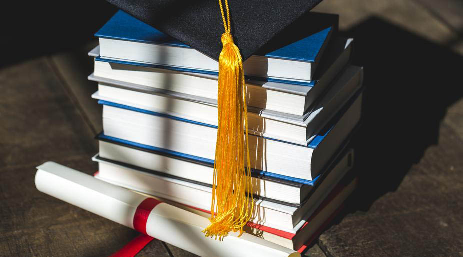 Is it hard to get a scholarship in China